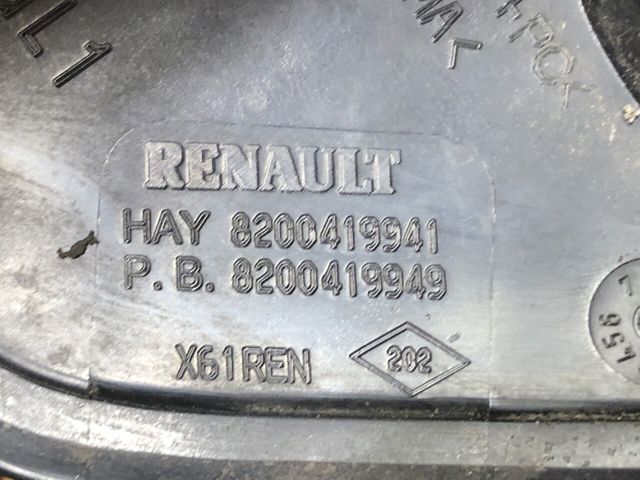 Ліхтар задній лівий 8200419941 RENAULT