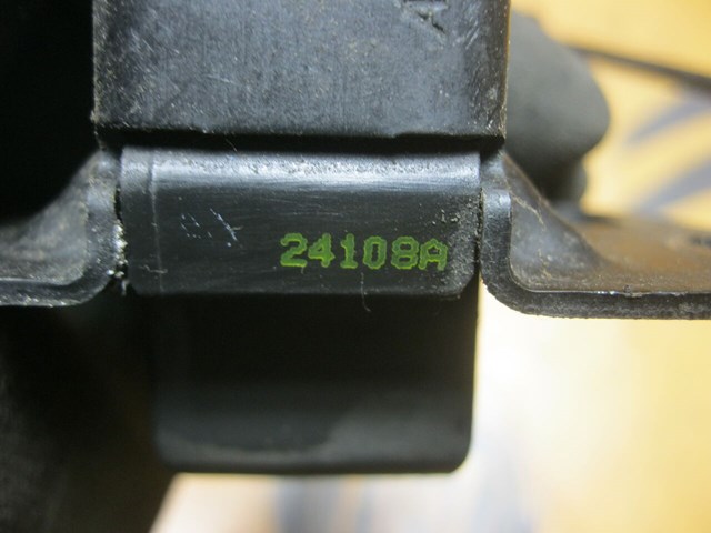 Замок задньої правої двостулкової двері, верхній 8200497823 RENAULT