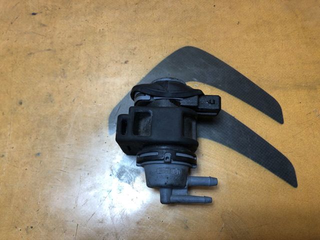 Перетворювач тиску (соленоїд) наддуву / EGR 8200575400 RENAULT
