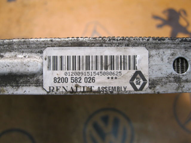 Радіатор водяний 8200582026 RENAULT