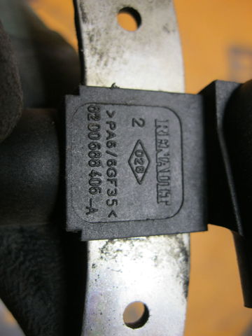 Датчик обертів колінвалу 8200688406 RENAULT