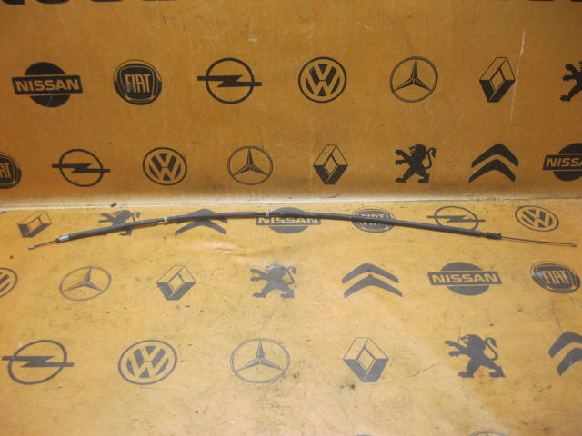 Renault kangoo i 4x4 - трос ручніка правий ( дискові гальма ) (1525/1235mm) 8200694022