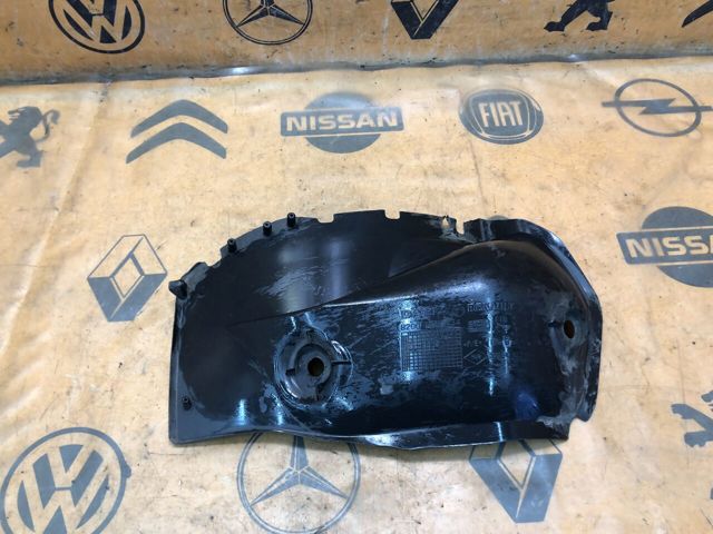 Підкрилок задній лівий 8200735434 RENAULT
