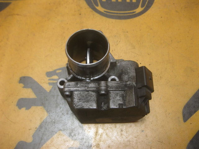Заслінка повітряна 8200736114 RENAULT