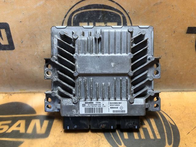 Блок двигуна 8200882381 RENAULT