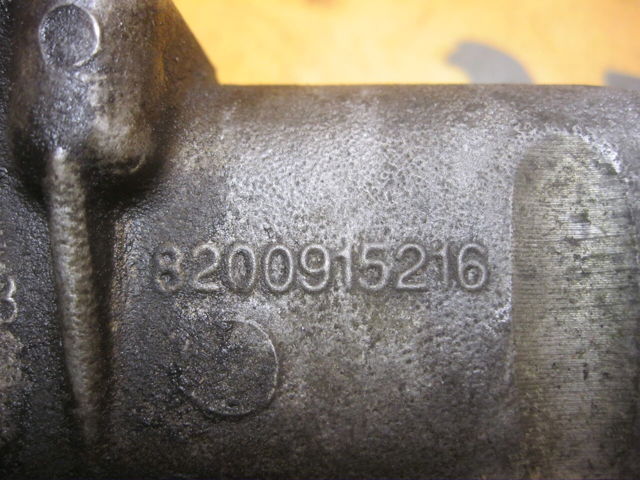 Колектор впускний 8200915216 RENAULT