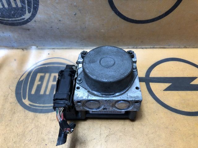 Система електронного керування АБС 8201011838 RENAULT