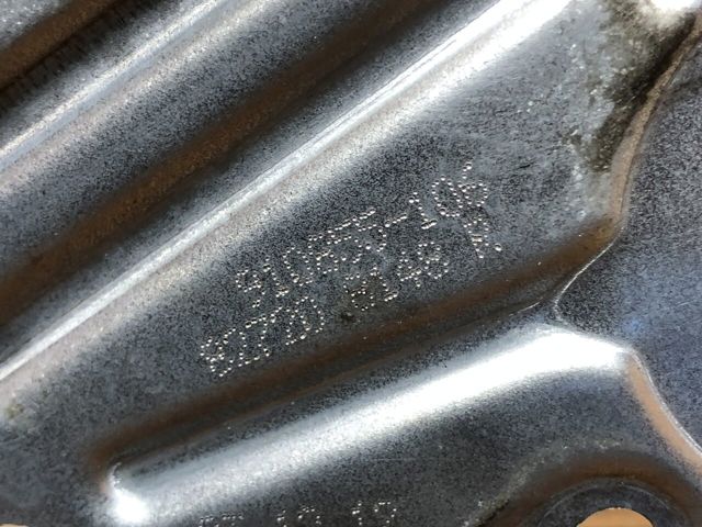 Склопідйомник задніх правих дверей 827208148R RENAULT