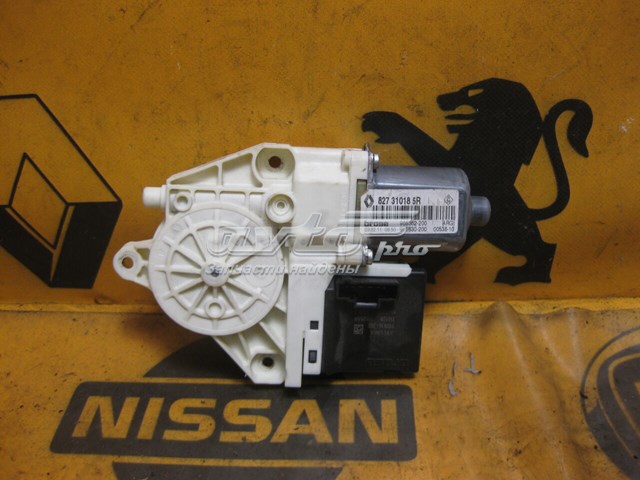 Привід ліфта задній 827310185R RENAULT