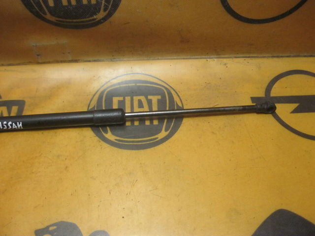 Амортизатор ляди 904509U00A NISSAN
