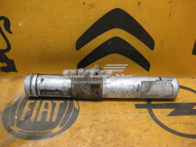 Конденсатор кондиціонера 92100AY601 NISSAN