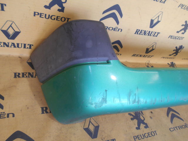 Буфер (бампер) задній 9618453677 PEUGEOT