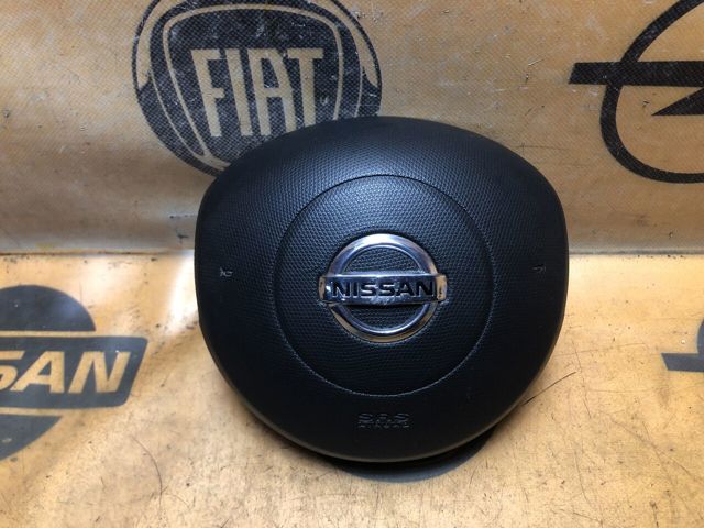 Подушка в кермі 98510AX300 NISSAN