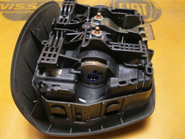 Подушка безпеки, водійська, AIRBAG 985701921R RENAULT