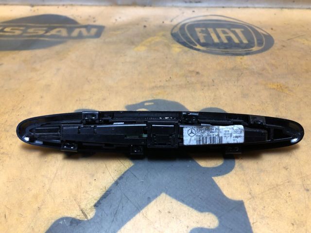 Дисплей парктроніка A0015425423 MERCEDES