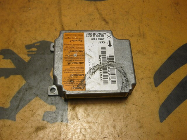 Модуль-процесор керування подушки безпеки A0028203226 MERCEDES