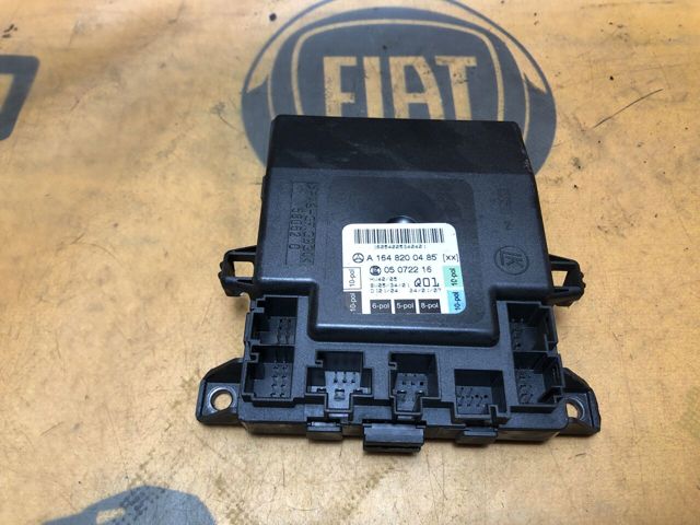 Блок комфорту передніх дверей A1648200485 MERCEDES