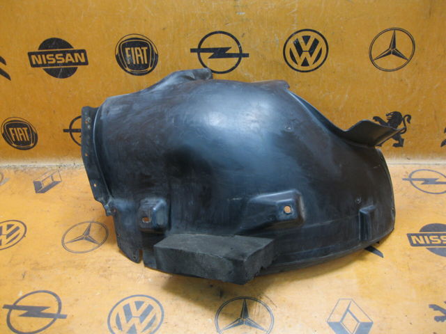 Підкрилок переднього крила, правий задній A1648841022 MERCEDES