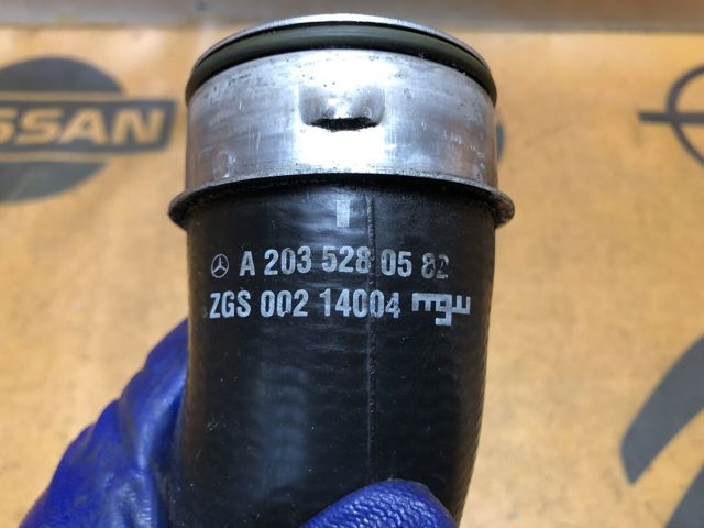 Трубка, що нагнітається A2035280582 MERCEDES