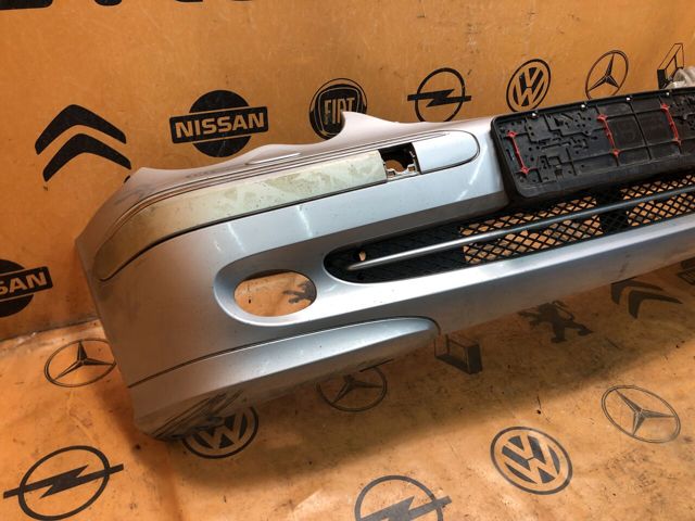 Буфер (бампер) передній A2038851425 MERCEDES