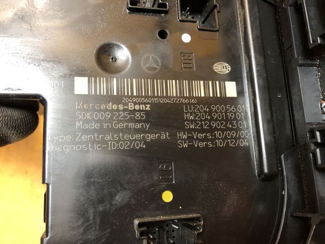 Блок керування сигналами SAM A2049005601 MERCEDES