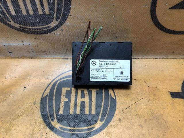 Блок управління центральним замком A2114452600 MERCEDES