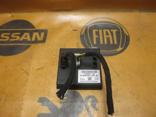 Блок керування сигналами SAM A2115458432 MERCEDES
