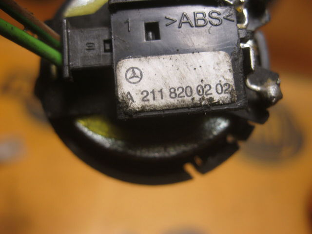 Динамік передній A2118200202 MERCEDES