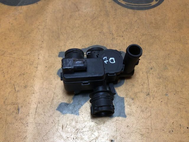 Кран системи опалення A2118320584 MERCEDES