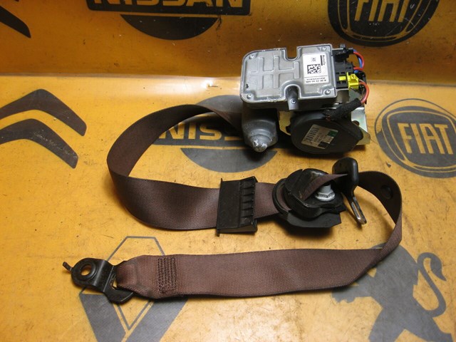 Ремені безпеки A2118604286 MERCEDES