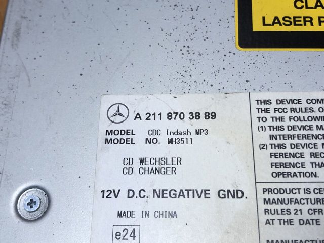 Магнітола A2118703889 MERCEDES