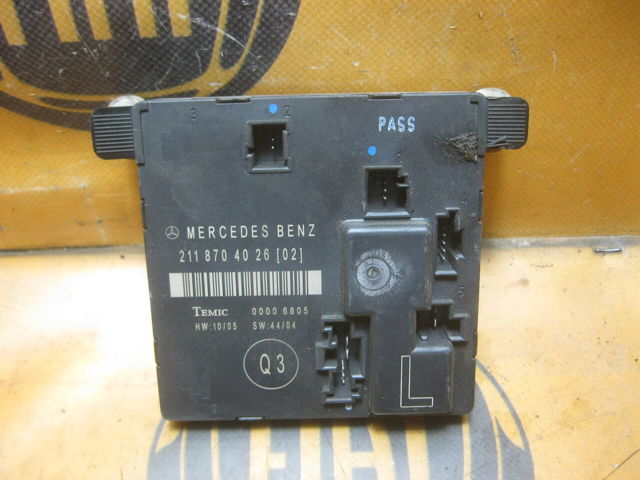 Блок комфорту задніх дверей A2118704026 MERCEDES