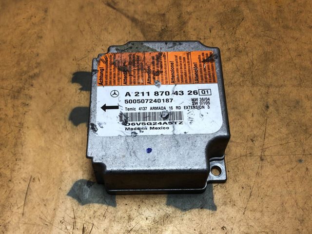 Блок управління airbag A2118704326 MERCEDES