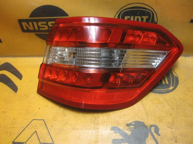 Фара задня права зовнішня A2128200464 MERCEDES