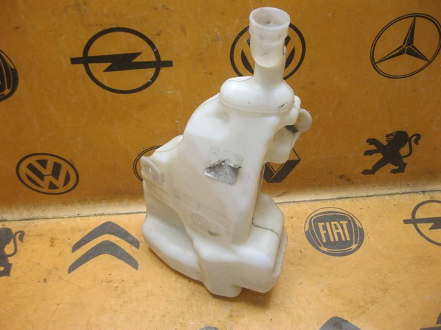 Бачок склоомивача A2518690520 MERCEDES