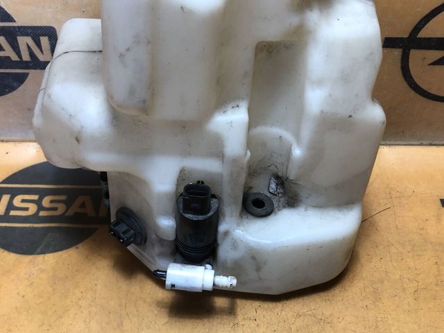 Бачок омивача скла A2518690520 MERCEDES