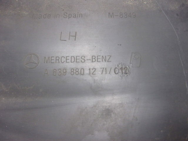 Бампер задній, ліва частина A6398801271 MERCEDES