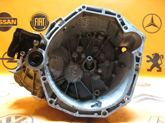 Механічна трансмісія TL4A000 RENAULT