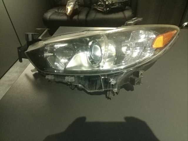 Фара ліва передня GMP2510L0 MAZDA