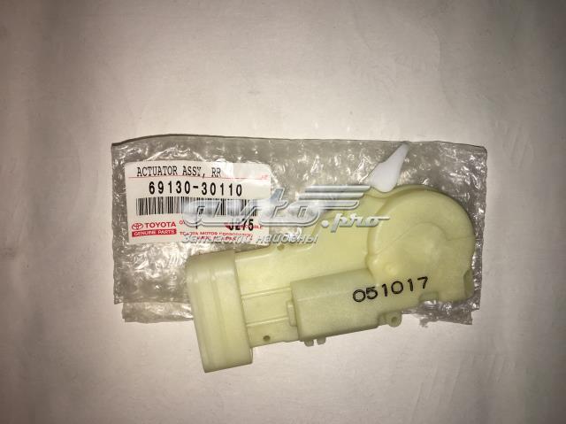Замок задньої дверї, правої 6913030110 TOYOTA