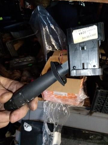 Перемикач підрульовий, лівий 8200012244 RENAULT