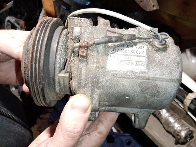 Насос кондиціонера A1602300111 MERCEDES