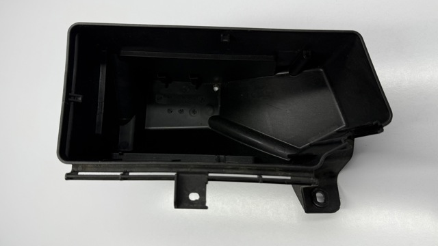Корпус блоку запобіжників 1645400624 MERCEDES