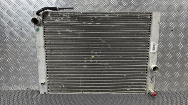 Радіатор двигуна 17117534904 BMW
