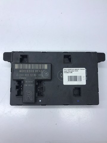 Блок комфорту передніх дверей 2038201285 MERCEDES