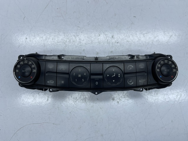 Блок управління кондиціонером 2118300385 MERCEDES