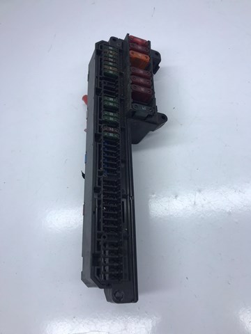 Корпус запобіжників 61146932452 BMW