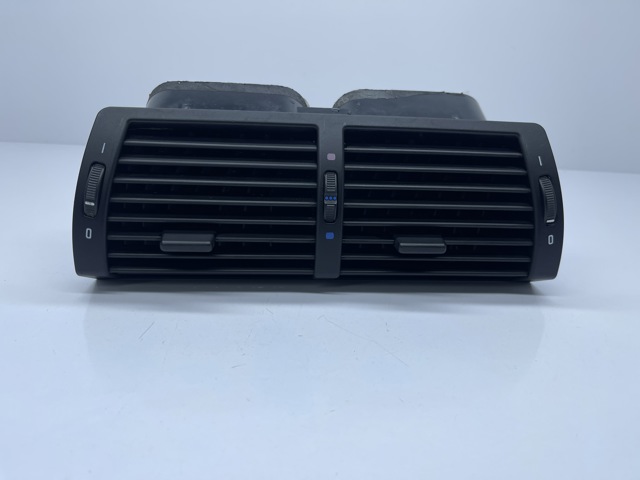 Решітка повітропровода 64228402221 BMW