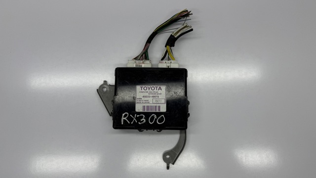 Блок керування центральним замком 8922248010 TOYOTA