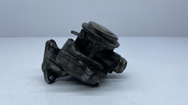 Клапан / заслінка вакуумного насоса A0021407460 MERCEDES